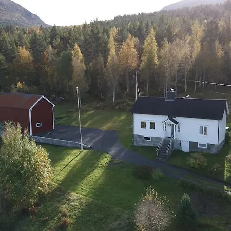 Holiday home Geilen Feriehus Molde